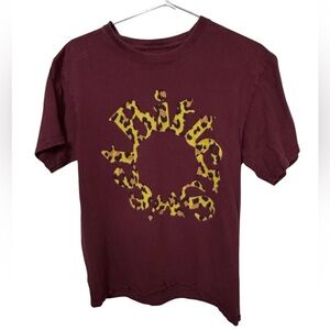 Retro Bitter Sweet Maroon Chetah Print, Men’s M Skate T-Shirt